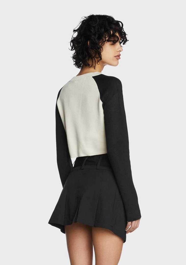 Daisy Street 8 Ball Graphic Sweater