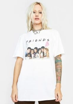 Daisy Street Friends Graphic Tee