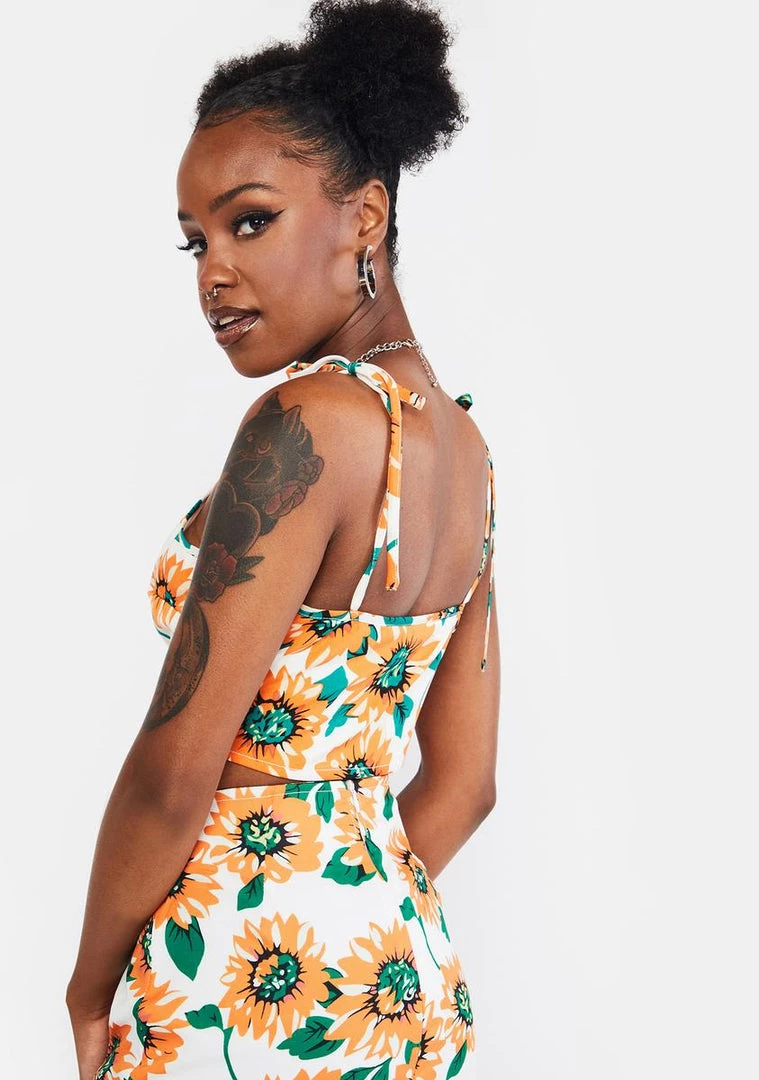 Daisy Street Sunflower Tie Crop Top