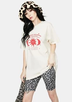 Daisy Street Tarot Reading Graphic Tee Tops
